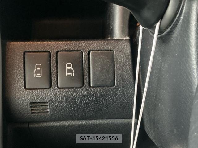 Toyota NOAH 2011-04 7618760-19