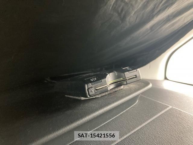 Toyota NOAH 2011-04 7618760-25