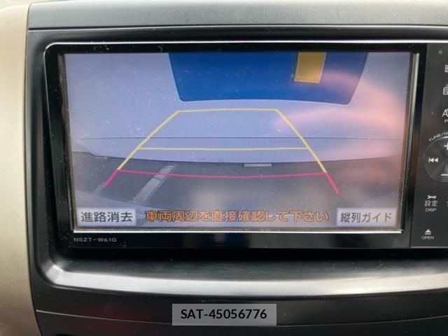 Toyota NOAH 2011-12 7618749-14