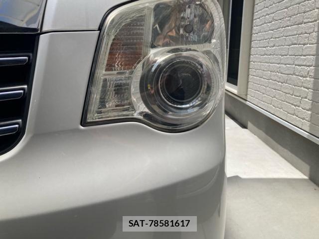 Toyota NOAH 2013-07 7618759-2