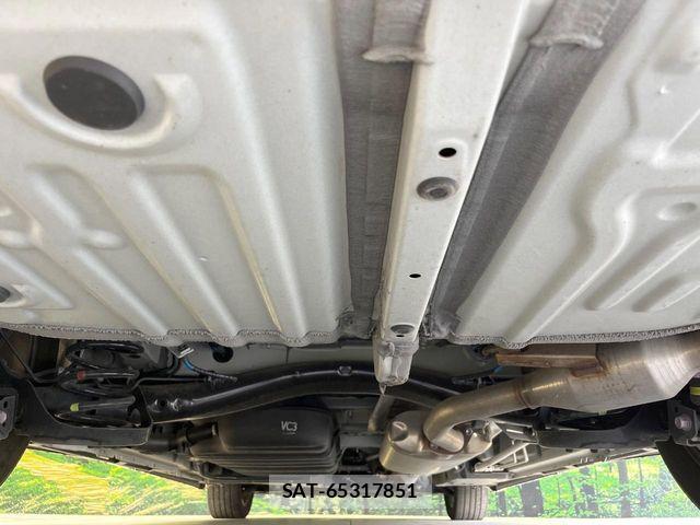 Toyota NOAH 2022-11 7618714-19