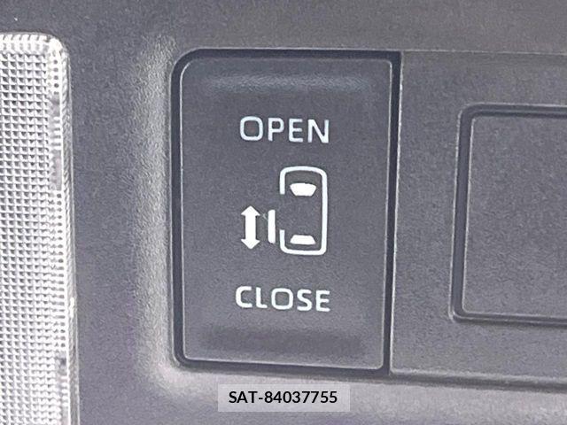 Toyota NOAH 2025-01 7618740-2