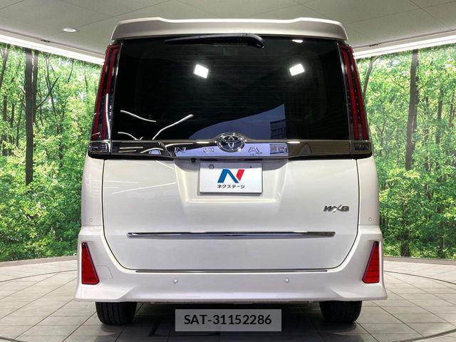 Toyota NOAH 2021-11 7618736-15