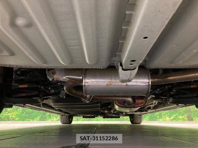 Toyota NOAH 2021-11 7618736-18