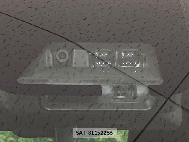 Toyota NOAH 2021-11 7618736-5