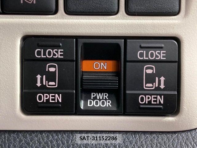 Toyota NOAH 2021-11 7618736-6