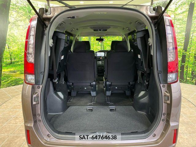 Toyota NOAH 2015-10 7618745-10