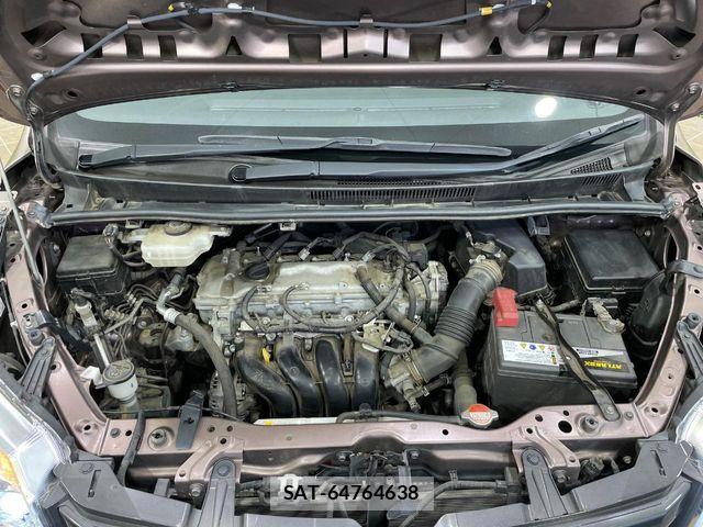 Toyota NOAH 2015-10 7618745-17