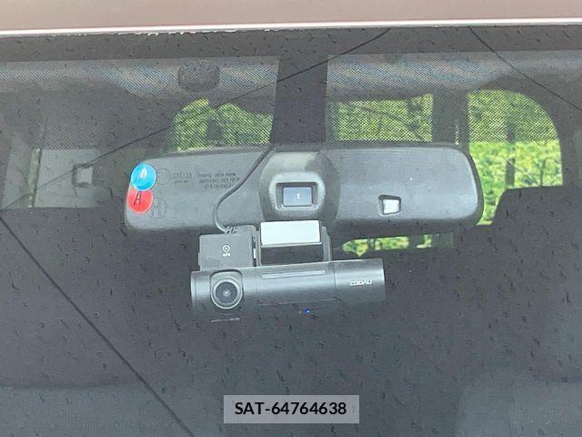 Toyota NOAH 2015-10 7618745-5