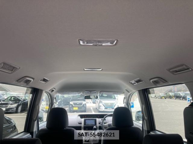 Toyota NOAH 2009-06 7618762-7
