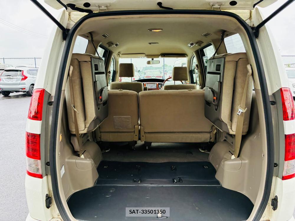 Toyota NOAH 2005-11 7605440-25
