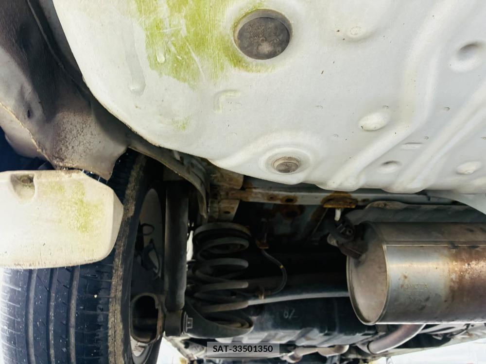 Toyota NOAH 2005-11 7605440-35