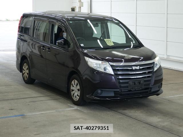 Toyota NOAH 2015-10 7703076-0