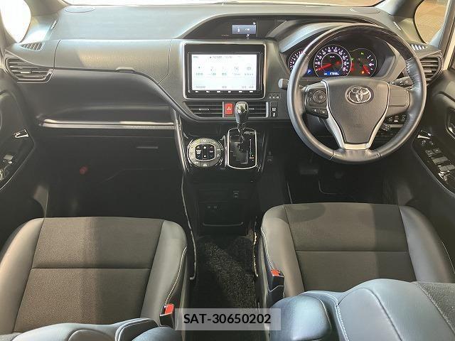 Toyota NOAH 2022-01 7726538-1
