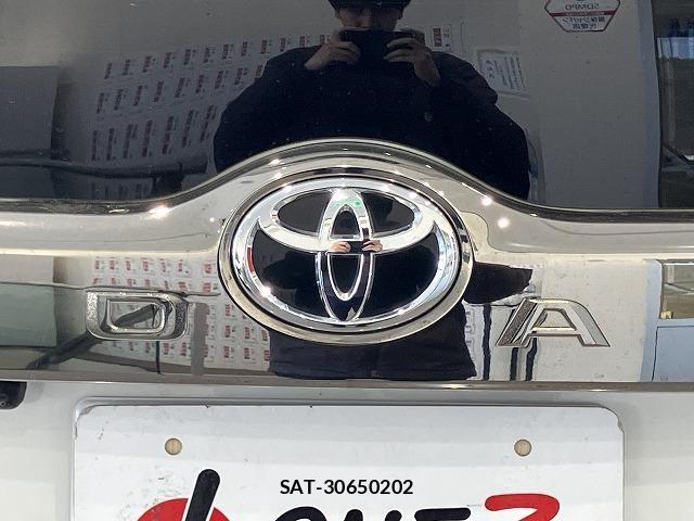 Toyota NOAH 2022-01 7726538-27