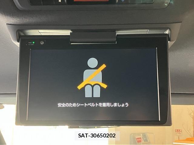 Toyota NOAH 2022-01 7726538-4