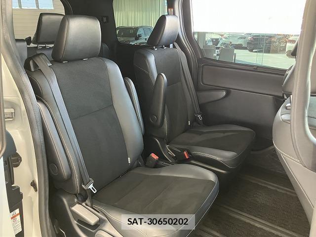 Toyota NOAH 2022-01 7726538-8