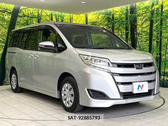 Toyota NOAH 2021-08 7726558-16