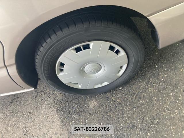 Toyota NOAH 2003-08 7726576-5