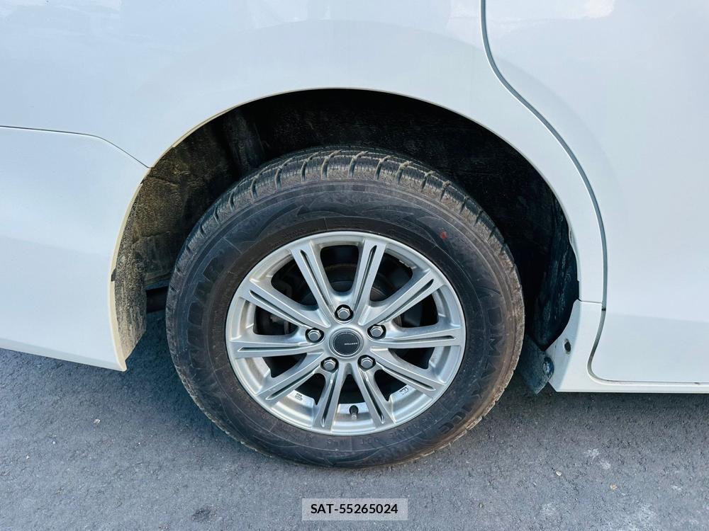 Toyota NOAH 2015 7718473-27