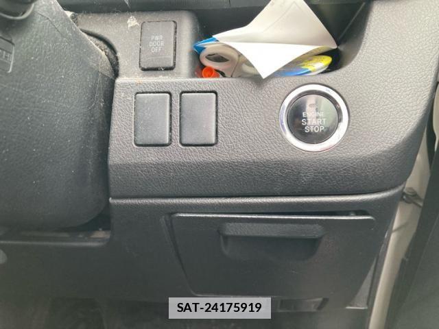 Toyota NOAH 2010-08 7726567-20