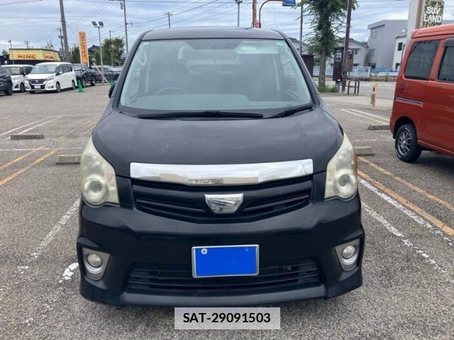 Toyota NOAH 2011-09 7726564-1