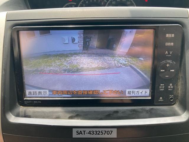 Toyota NOAH 2011-07 7726575-19