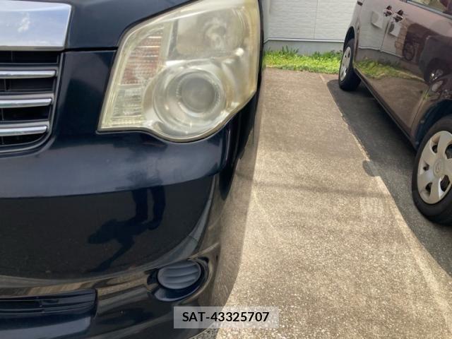 Toyota NOAH 2011-07 7726575-3
