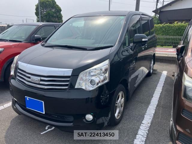 Toyota NOAH 2013-11 7726569-0