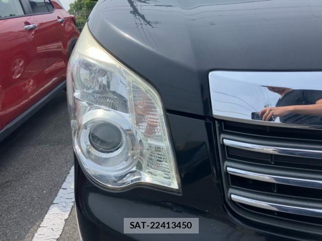 Toyota NOAH 2013-11 7726569-2