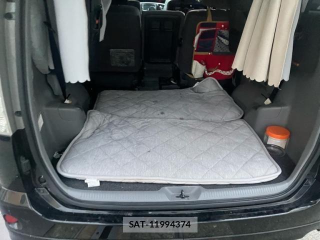 Toyota NOAH 2005-07 7726577-21