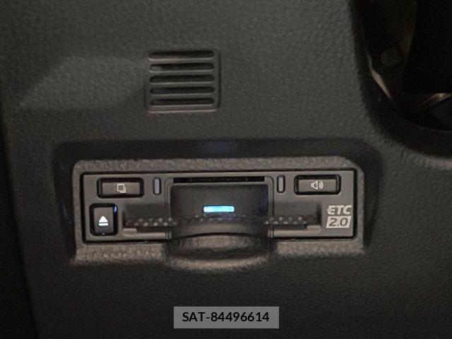 Toyota NOAH 2023-06 7726531-6