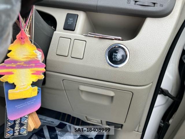 Toyota NOAH 2010-07 7787671-19