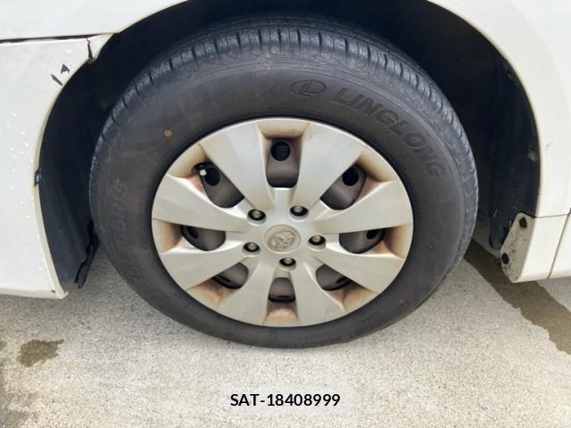 Toyota NOAH 2010-07 7787671-7