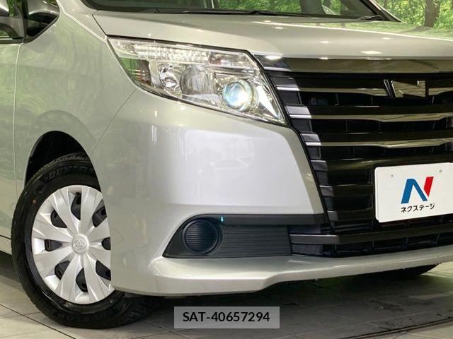 Toyota NOAH 2014-03 7787682-11