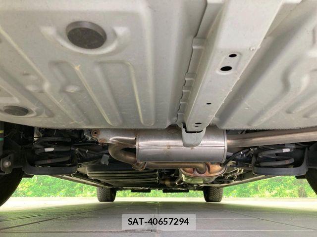 Toyota NOAH 2014-03 7787682-18
