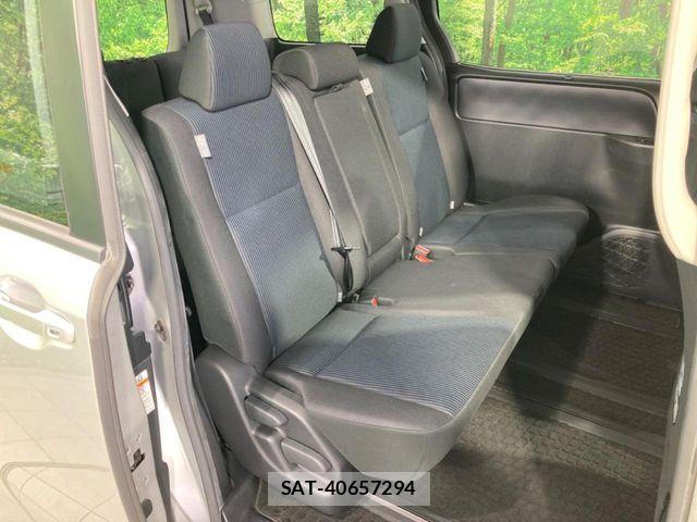 Toyota NOAH 2014-03 7787682-8