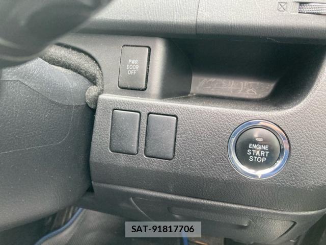 Toyota NOAH 2010-08 7787670-13