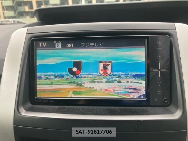 Toyota NOAH 2010-08 7787670-18