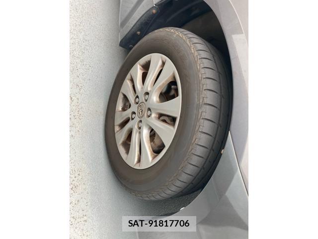 Toyota NOAH 2010-08 7787670-6