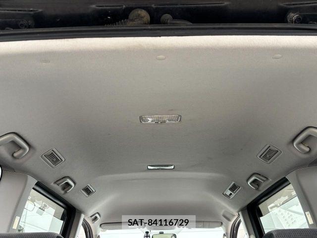Toyota NOAH 2007-07 7787668-12