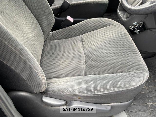 Toyota NOAH 2007-07 7787668-5