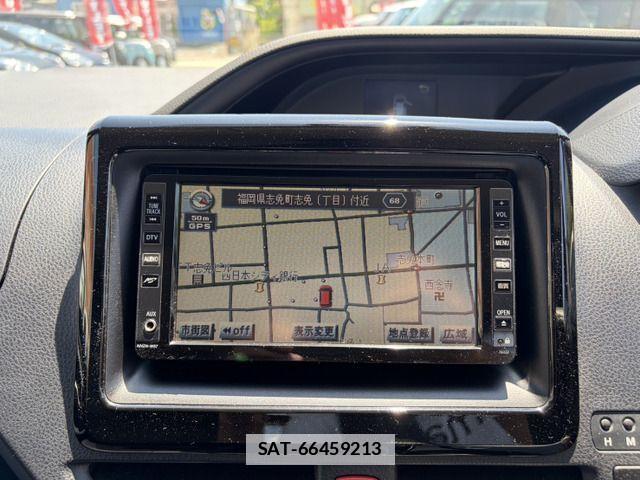 Toyota NOAH 2014-02 7787672-19