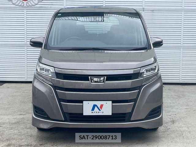 Toyota NOAH 2017-09 7787687-14