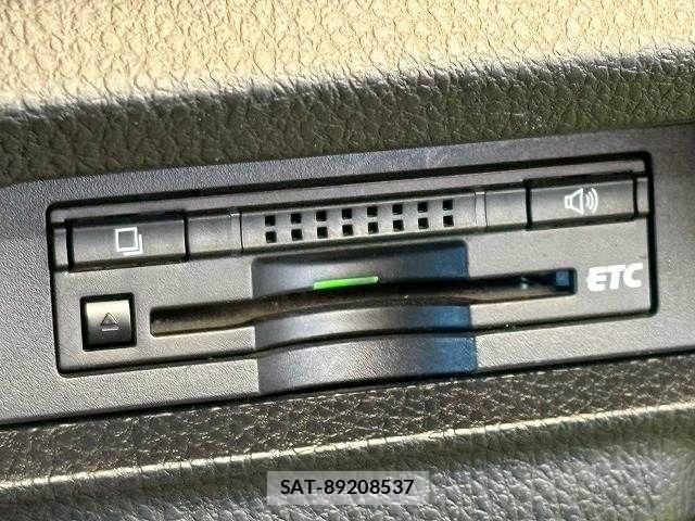Toyota NOAH 2014-03 7787686-8
