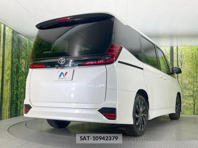 Toyota NOAH 2024-04 7787694-17