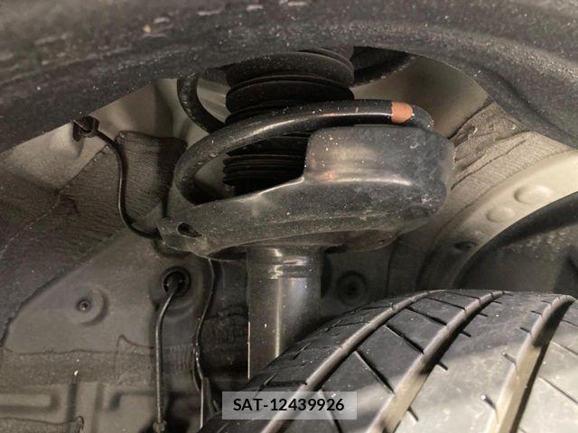 Toyota NOAH 2025-08 7787700-19