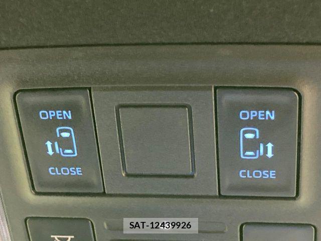 Toyota NOAH 2025-08 7787700-5
