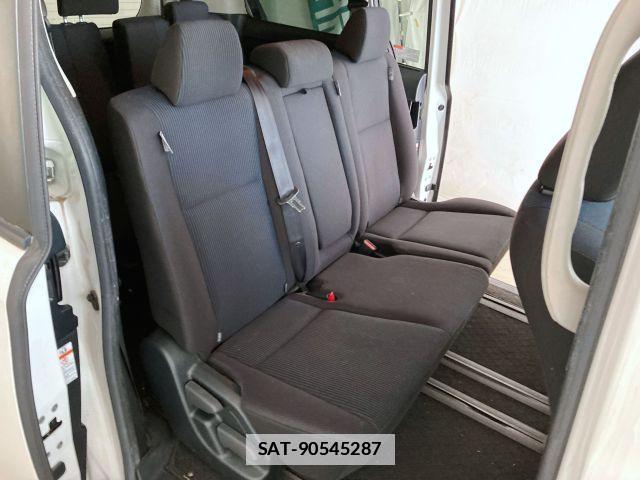 Toyota NOAH 2021-02 7787689-11