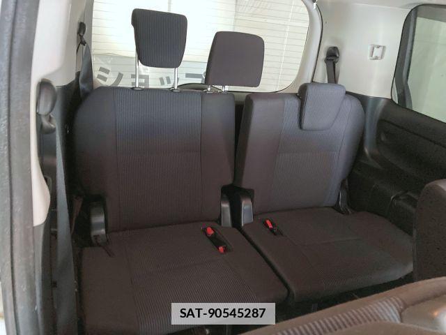 Toyota NOAH 2021-02 7787689-12